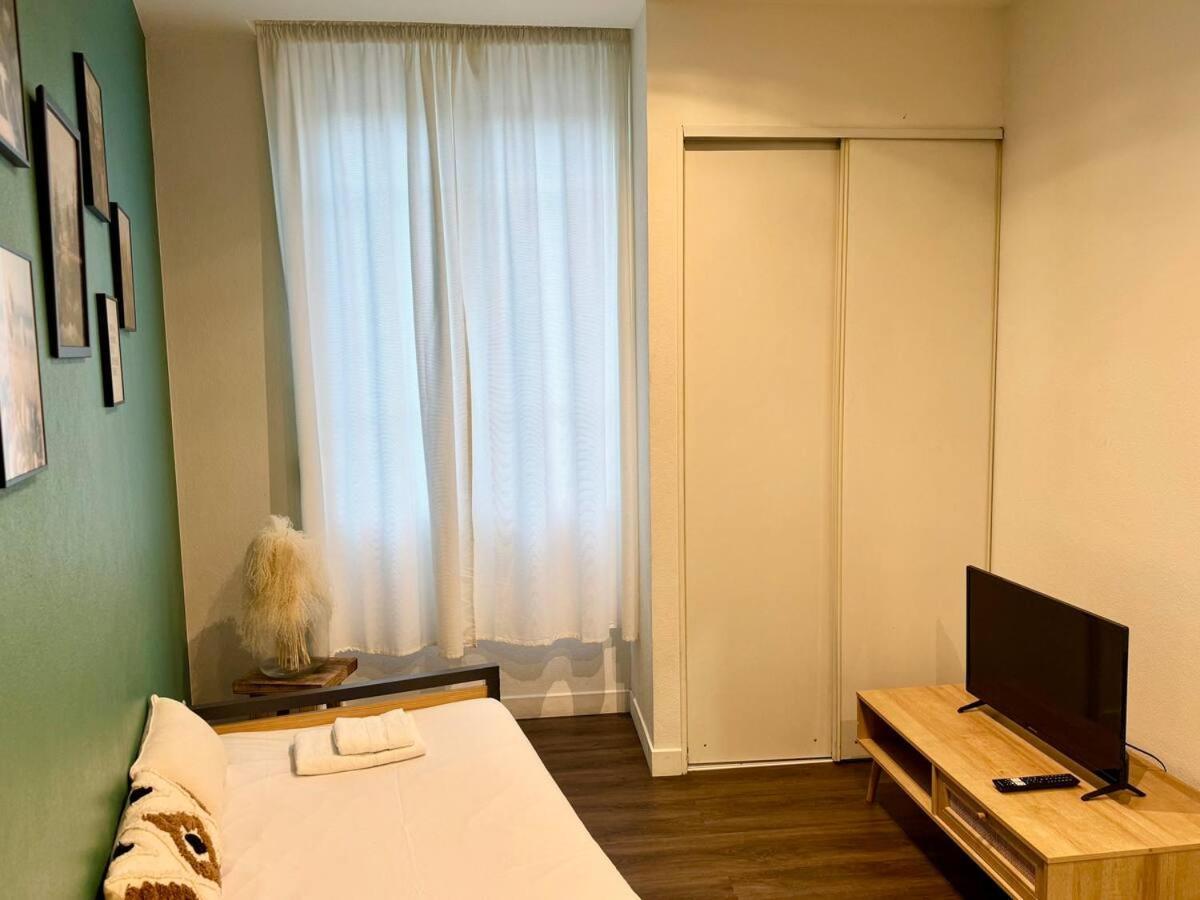 Studio Dans Un Quartier Anime De Reims Bagian luar foto